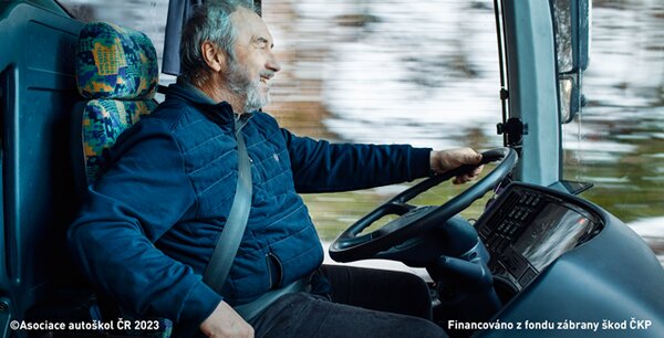 Řidič nákladního automobilu při běžném provozu (pokud tomu nebrání lékařským potvrzením…